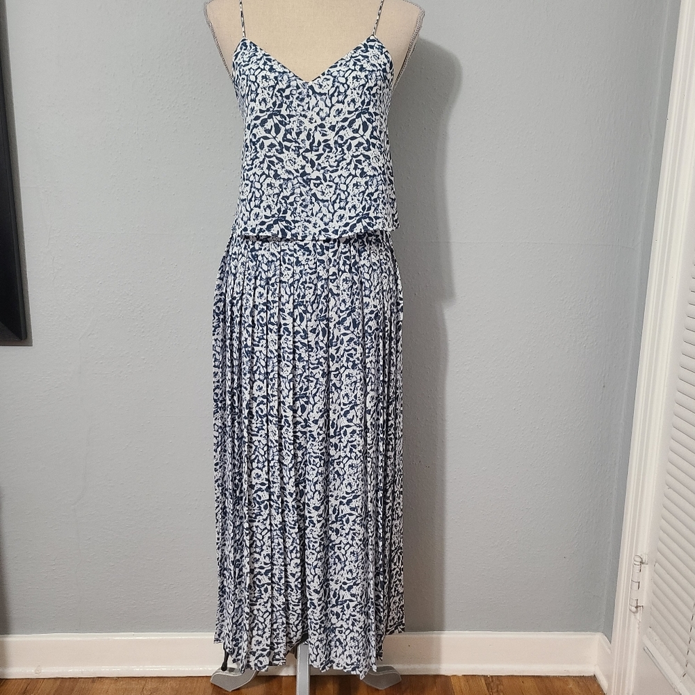 Club Monaco Pleated Blue Jumpsuit‎ Size 0